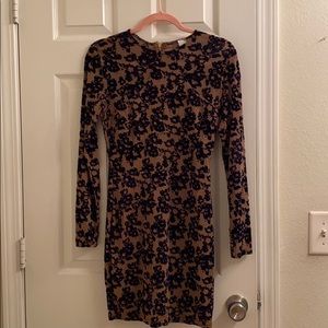 Long sleeve, mid thigh dress from Windsor!